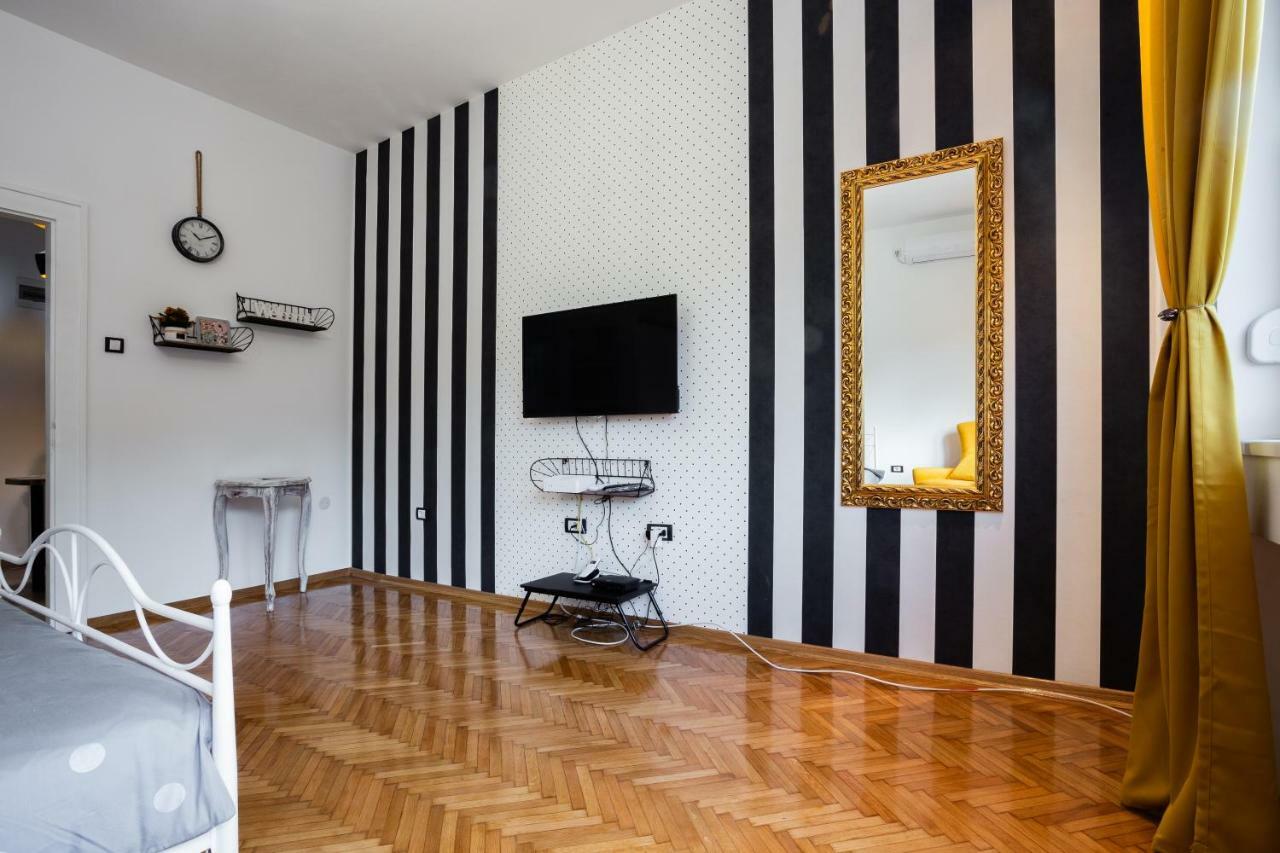 Apartment Korzo Нови Сад Екстериор снимка